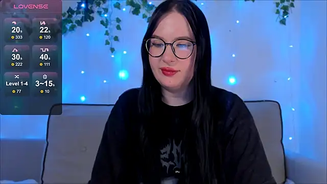 Snapshot of MyNameIsLilith chatting on 18, 3, 2025 MyNameIsLilith online show from 18, 3, 2025