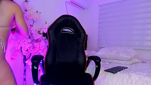 Snapshot of Caramelo_Exotic chatting on 13, 1, 2025 Caramelo Exotic online show from 13, 1, 2025