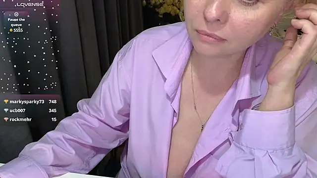 Snapshot of Gray_swann chatting on 20, 2, 2025 Gray swann online show from 20, 2, 2025