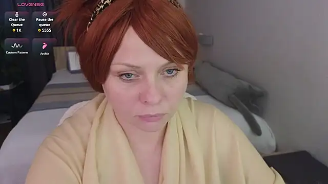 Snapshot of Gray_swann chatting on 19, 11, 2025 Gray swann online show from 19, 11, 2025