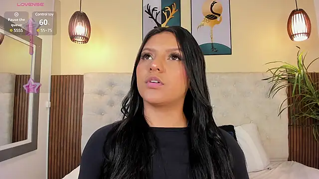 NicolleeEvanss online show from 24, 2, 2025