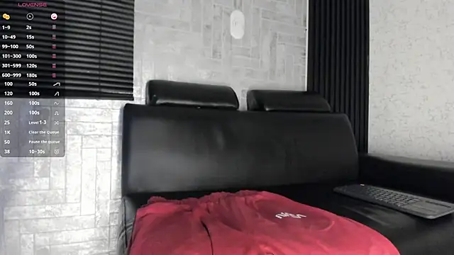 Lil Curved online show from 29, 10, 2025