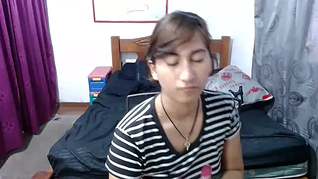 LadyMilk003 online show from 2, 12, 2024
