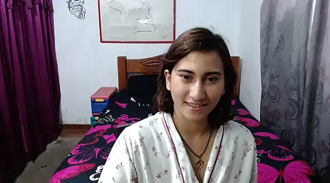 LadyMilk003 online show from 5, 12, 2024