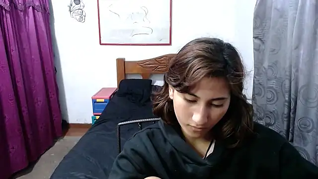 LadyMilk003 online show from 19, 12, 2024