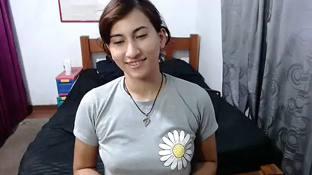LadyMilk003 online show from 23, 12, 2024
