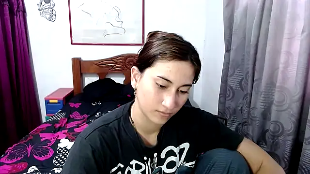 LadyMilk003 online show from 15, 10, 2025