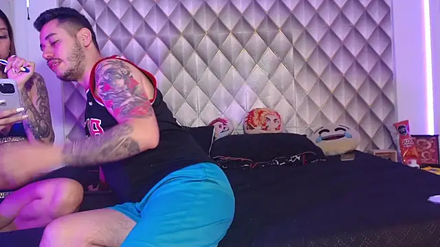 Snapshot of CoupleSwingerLatin chatting on 28, 3, 2026 CoupleSwingerLatin online show from 28, 3, 2026