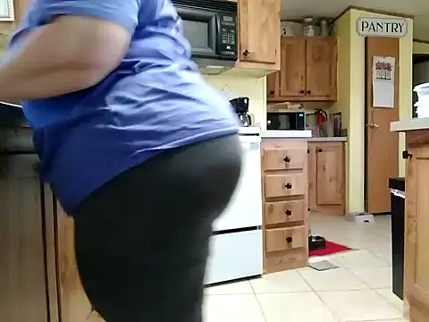 missthickness35 Pika online show from 21, 12, 2024