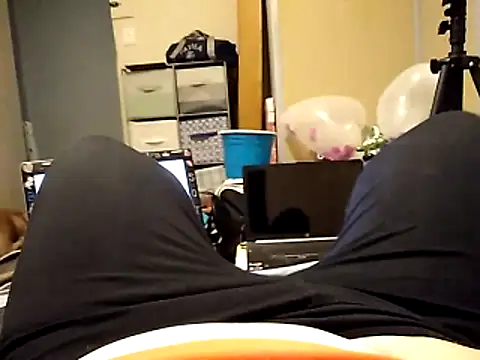 missthickness35 Pika online show from 5, 11, 2025