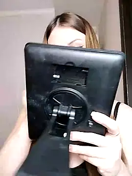 Snapshot of Verka199 chatting on 18, 11, 2025 Verka199 online show from 18, 11, 2025