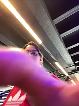 amooraaamoon online show from 9, 11, 2025