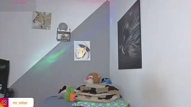 charlotte 002 online show from 19, 2, 2026