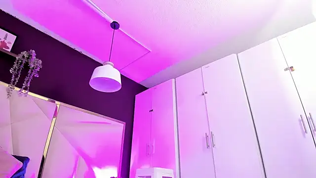 April bowie online show from 12, 2, 2026