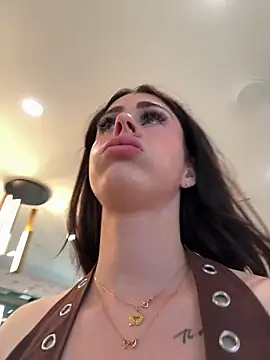 aus queen online show from 24, 2, 2026