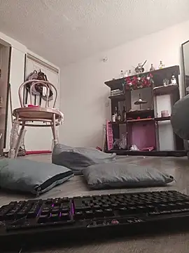 Hellen dumont online show from 23, 11, 2025