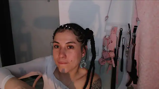 Snapshot of Hellen_dumont chatting on 1, 3, 2026 Hellen dumont online show from 1, 3, 2026