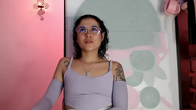 Snapshot of Hellen_dumont chatting on 6, 3, 2026 Hellen dumont online show from 6, 3, 2026