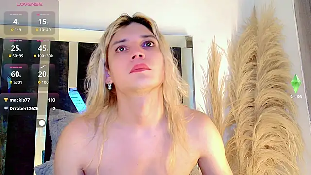 Snapshot of honey_skin chatting on 13, 2, 2026 honey skin online show from 13, 2, 2026