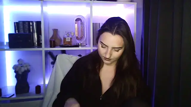 X Alisa online show from 2, 2, 2026