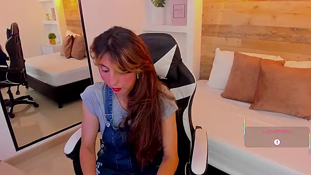 candy summer28 online show from 22, 11, 2025