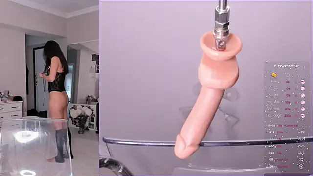 Snapshot of jane_sui chatting on 24, 10, 2025 jane sui online show from 24, 10, 2025