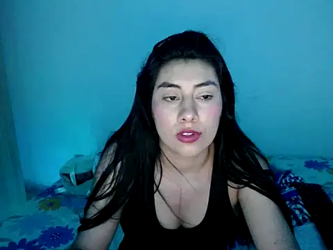 Snapshot of _katerin_love1 chatting on 7, 11, 2025 katerin love1 online show from 7, 11, 2025