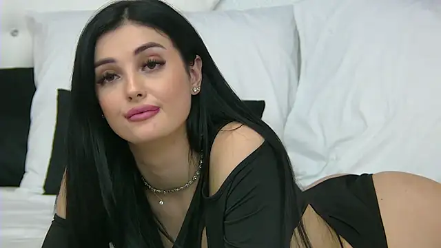 SophiaVilner online show from 10, 1, 2025