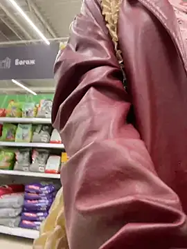 Melissa crazy online show from 10, 1, 2025