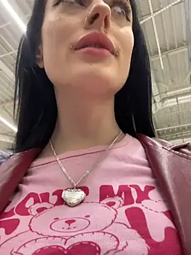 Melissa crazy online show from 17, 1, 2025