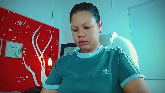 KeyshaRous online show from 12, 12, 2024