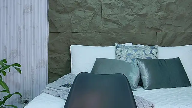 alice greco online show from 13, 12, 2025