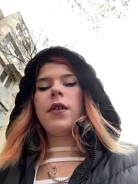 RiriRoseey online show from 23, 12, 2024