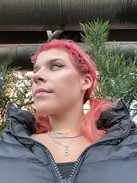 RiriRoseey online show from 9, 1, 2025