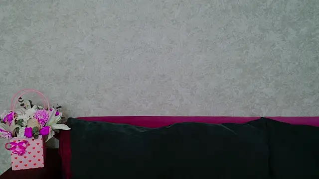 Snapshot of Miss_Arwen chatting on 4, 11, 2025 Miss Arwen online show from 4, 11, 2025