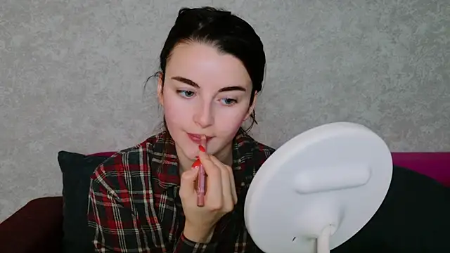 Snapshot of Miss_Arwen chatting on 5, 11, 2025 Miss Arwen online show from 5, 11, 2025