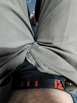 studboy1111 online show from 17, 12, 2024