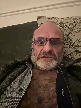 Snapshot of Shyboy817 chatting on 15, 2, 2026 Shyboy817 online show from 15, 2, 2026