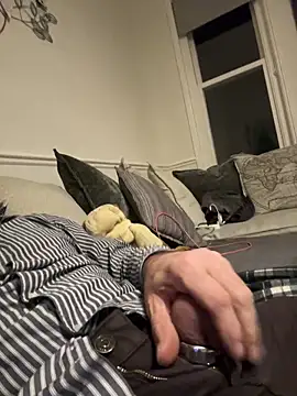 Snapshot of Shyboy817 chatting on 17, 2, 2026 Shyboy817 online show from 17, 2, 2026