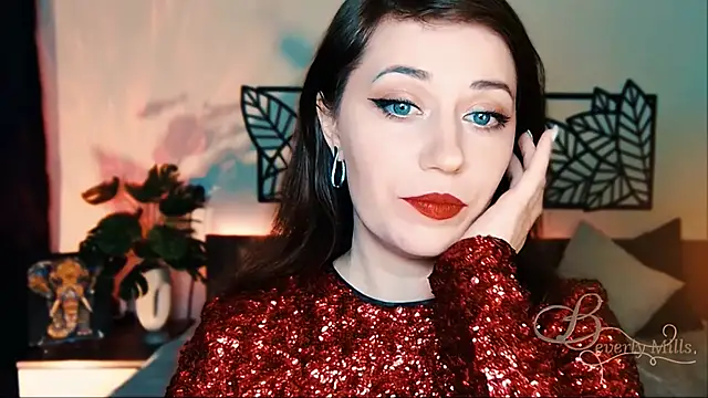 MissBeverlyMills online show from 2, 3, 2025