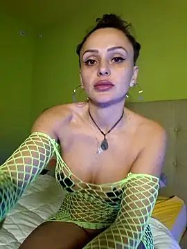 Snapshot of dolcevita002 chatting on 3, 2, 2026 dolcevita002 online show from 3, 2, 2026