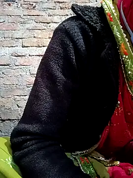 Snapshot of Anushka_Ji chatting on 3, 1, 2025 Anushka Ji online show from 3, 1, 2025