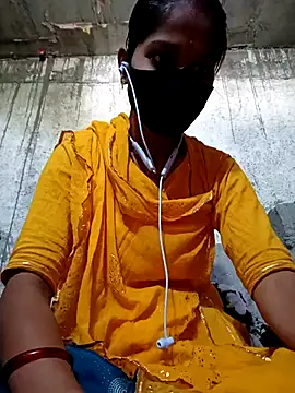 Snapshot of Anushka_Ji chatting on 18, 2, 2025 Anushka Ji online show from 18, 2, 2025