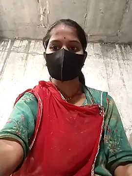 Snapshot of Anushka_Ji chatting on 31, 10, 2025 Anushka Ji online show from 31, 10, 2025