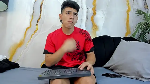 andrew rose  online show from 14, 10, 2025