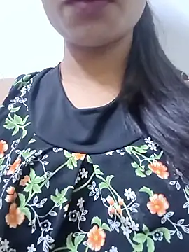 Snapshot of Sarita_7 chatting on 14, 9, 2025 Sarita 7 online show from 14, 9, 2025