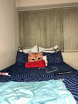 Snapshot of Kinkyy_ chatting on 16, 10, 2025 Kinkyy online show from 16, 10, 2025