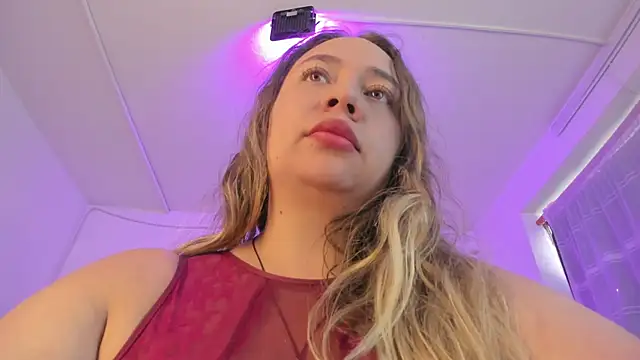 Snapshot of Eliissh_ chatting on 22, 10, 2025 Eliissh online show from 22, 10, 2025