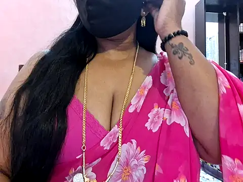 Snapshot of Pallavi-sri chatting on 11, 11, 2025 Pallavi-sri online show from 11, 11, 2025