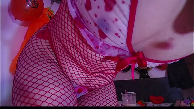 Yinn Silver online show from 15, 10, 2025